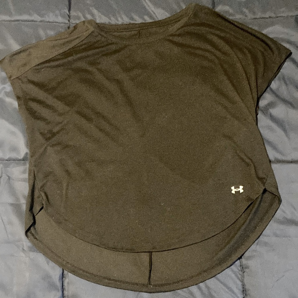 Under Armour Black Tee w/ Cut-Out Back